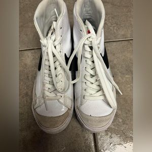 nike blazers. size 6y. worn a few times.